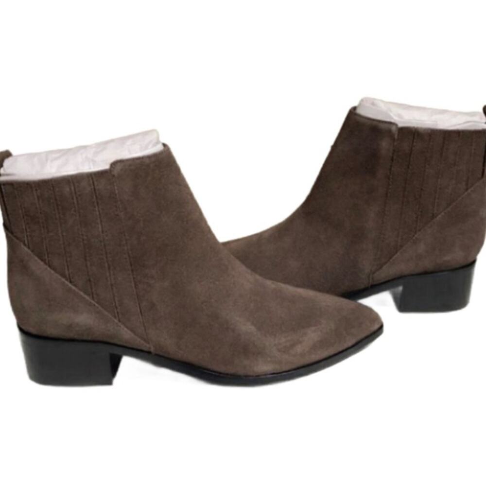 Marc Fisher LTD Yolli Bootie